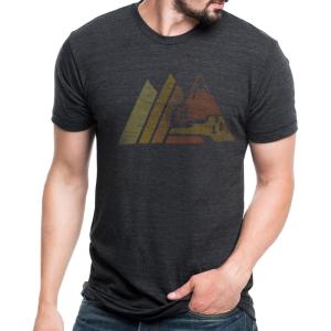 Black Lantern Nature T-Shirt – Screen Printed Mountain Graphic Tee for Men, Comfortable Outdoor Shirt(Retro Mountain)